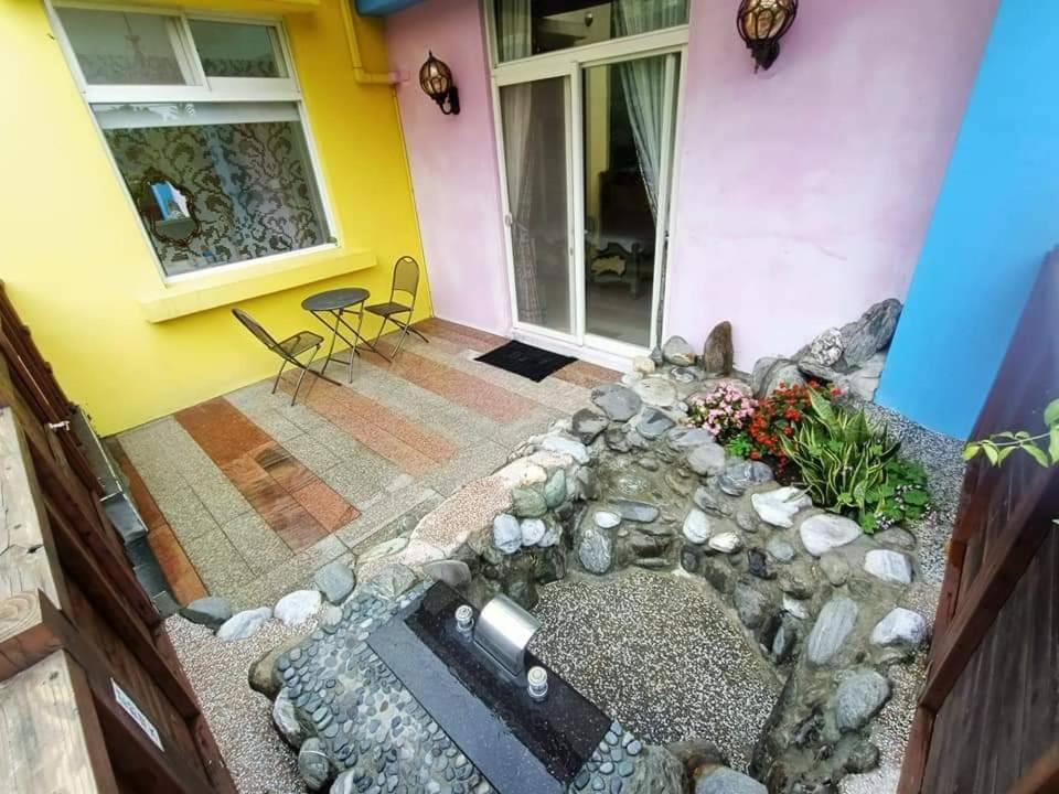 루이수이 依比鴨鴨水岸會館 Ducking House B&B 외부 사진